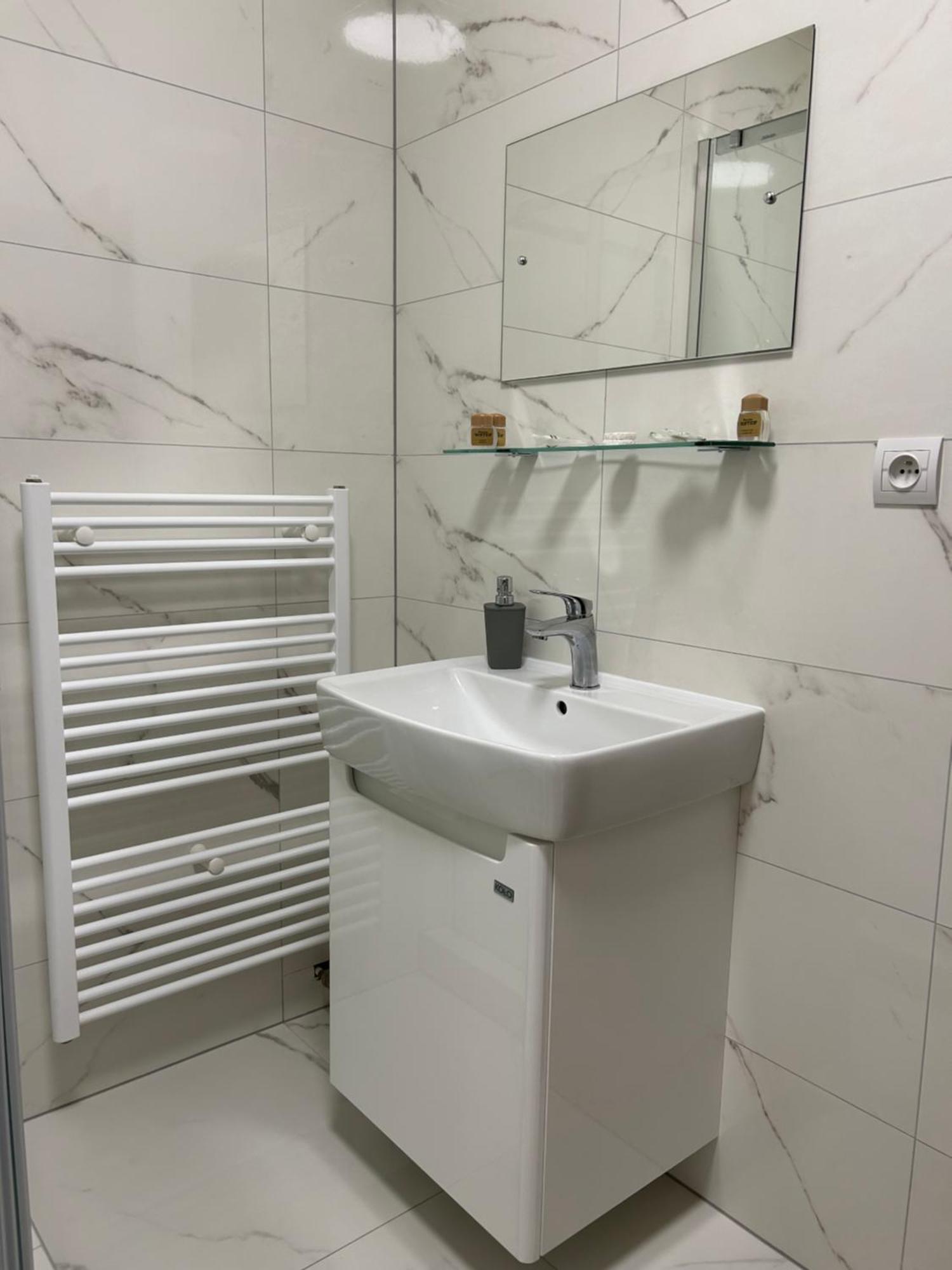 Hotel Evan U Hoffera Topoľčany Esterno foto