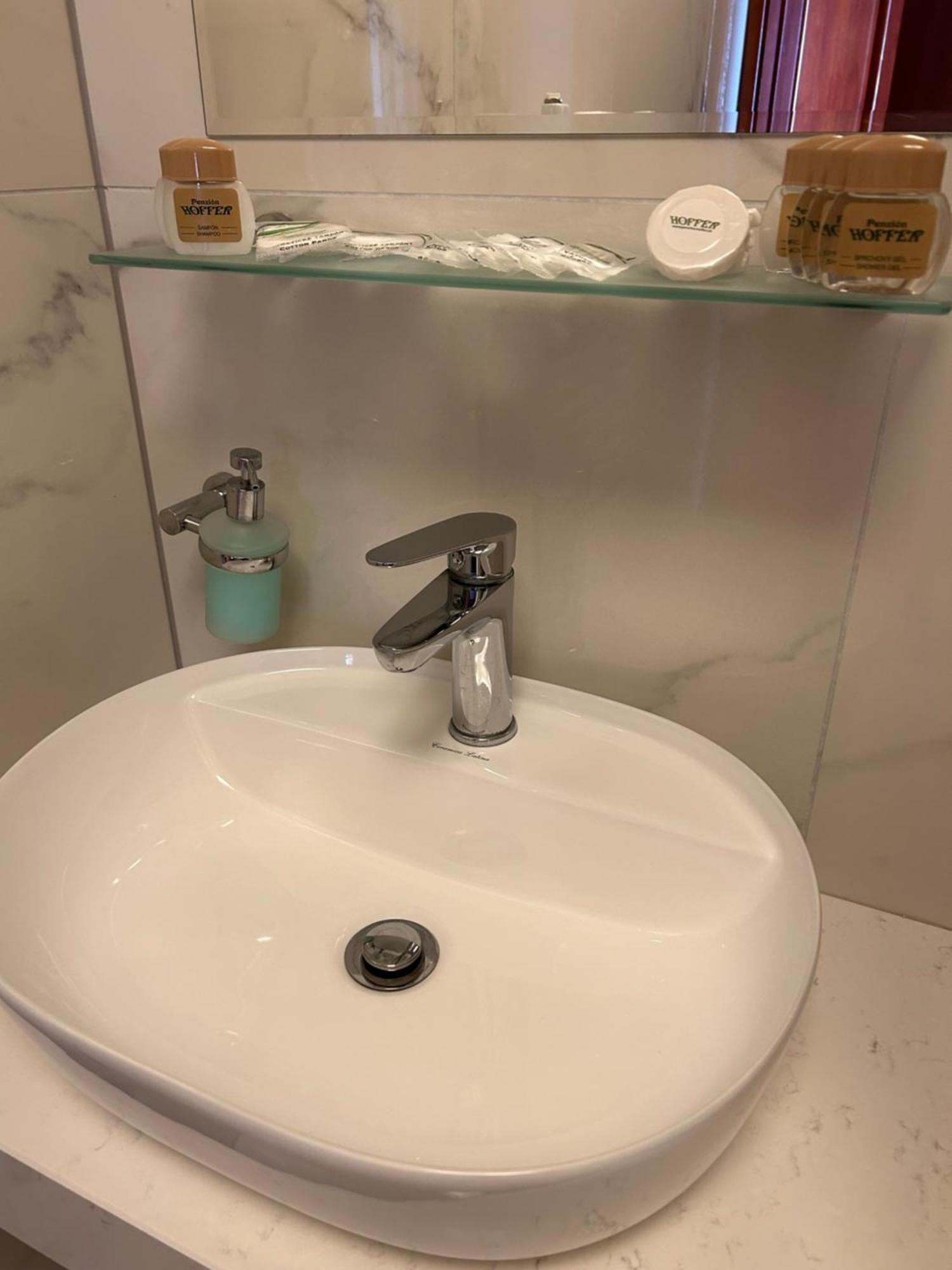 Hotel Evan U Hoffera Topoľčany Esterno foto