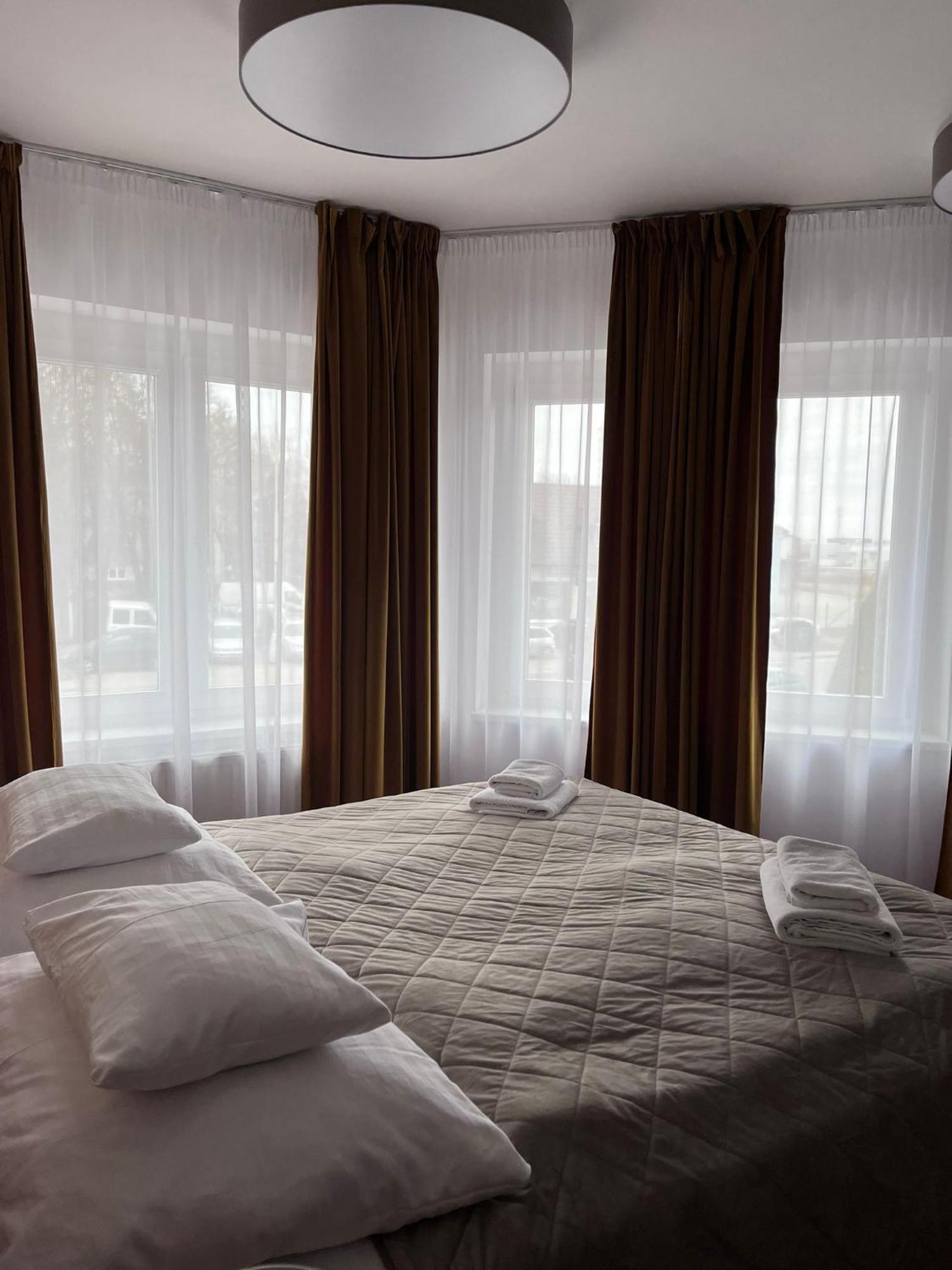 Hotel Evan U Hoffera Topoľčany Esterno foto